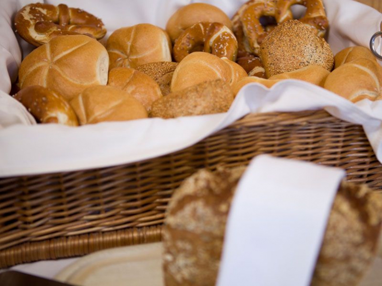 Bread, breadrolls and bretzels